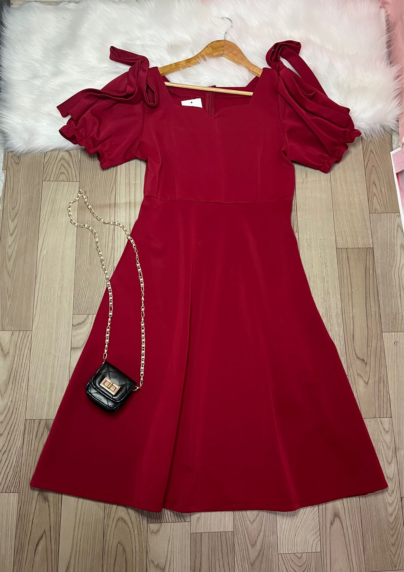 Đầm Midi đính nơ vai Bigsize 60kg đến 95kg