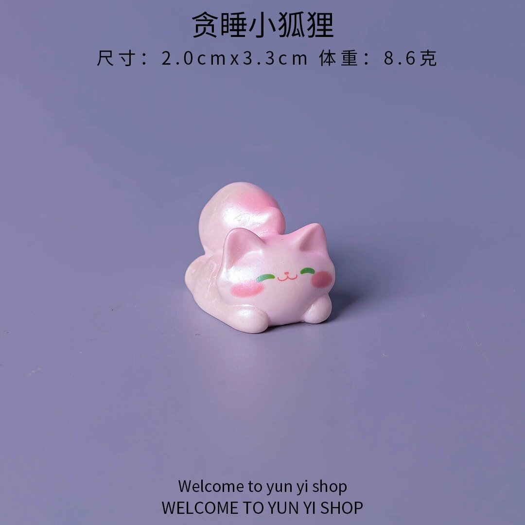 Creative Cute Little Fox Hawthorn New Model Car Decor Resin Craft Miniature Landscape DIY Figurine A