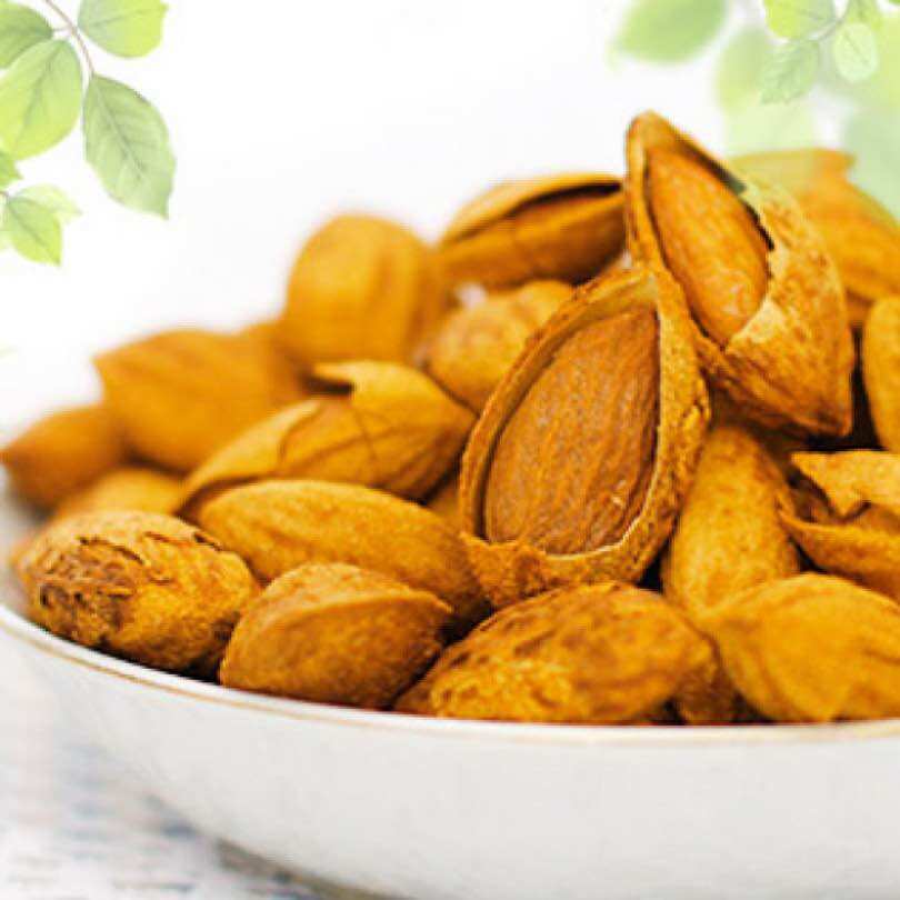 Combo 1kg hạt điều rang muối, hạnh nhân rang bơ nhập khẩu hộp 500gr