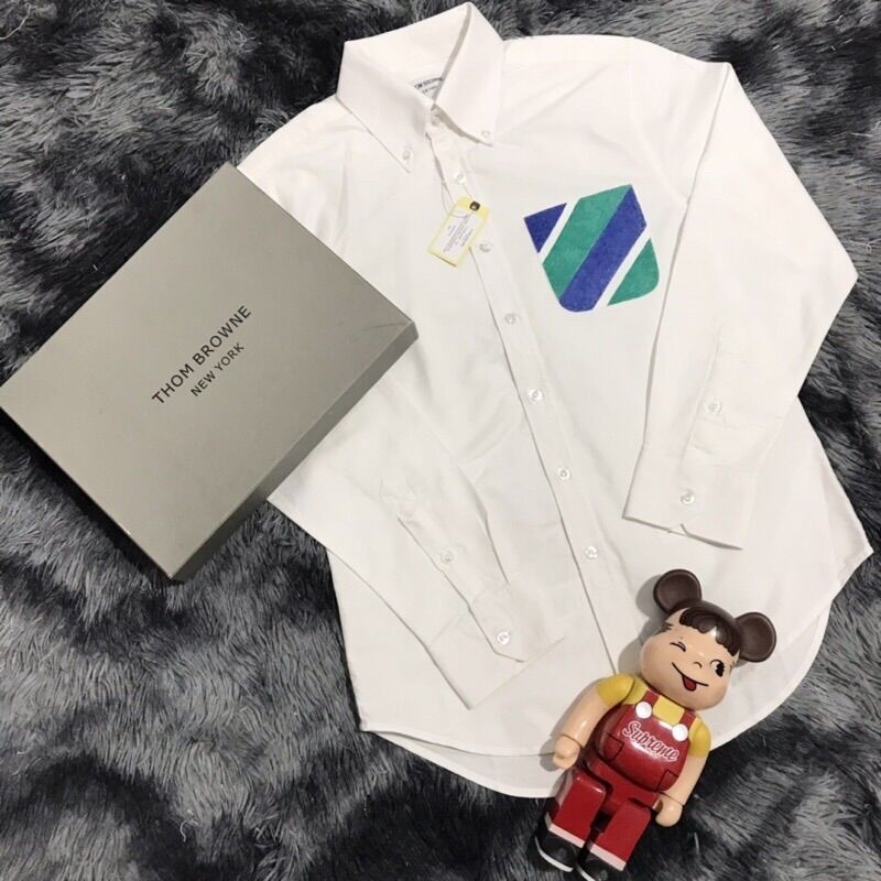 Áo sơ mi Thom Brown. e, trắng, túi xanh cao cấp