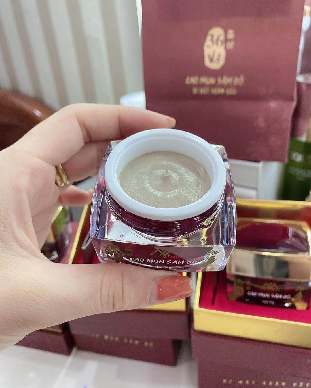 [HCM]cao mụn sâm đỏ hộp lớn 15 g