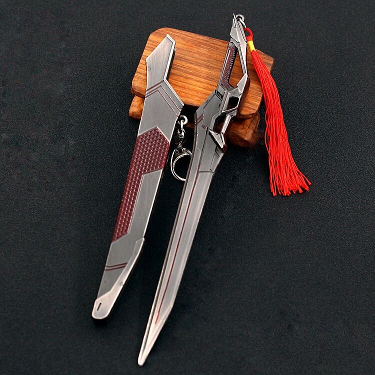 Mô Hình Bách Ảnh Chiến Đao của La Phong Trong Thôn Phệ Tinh Không 22cm.