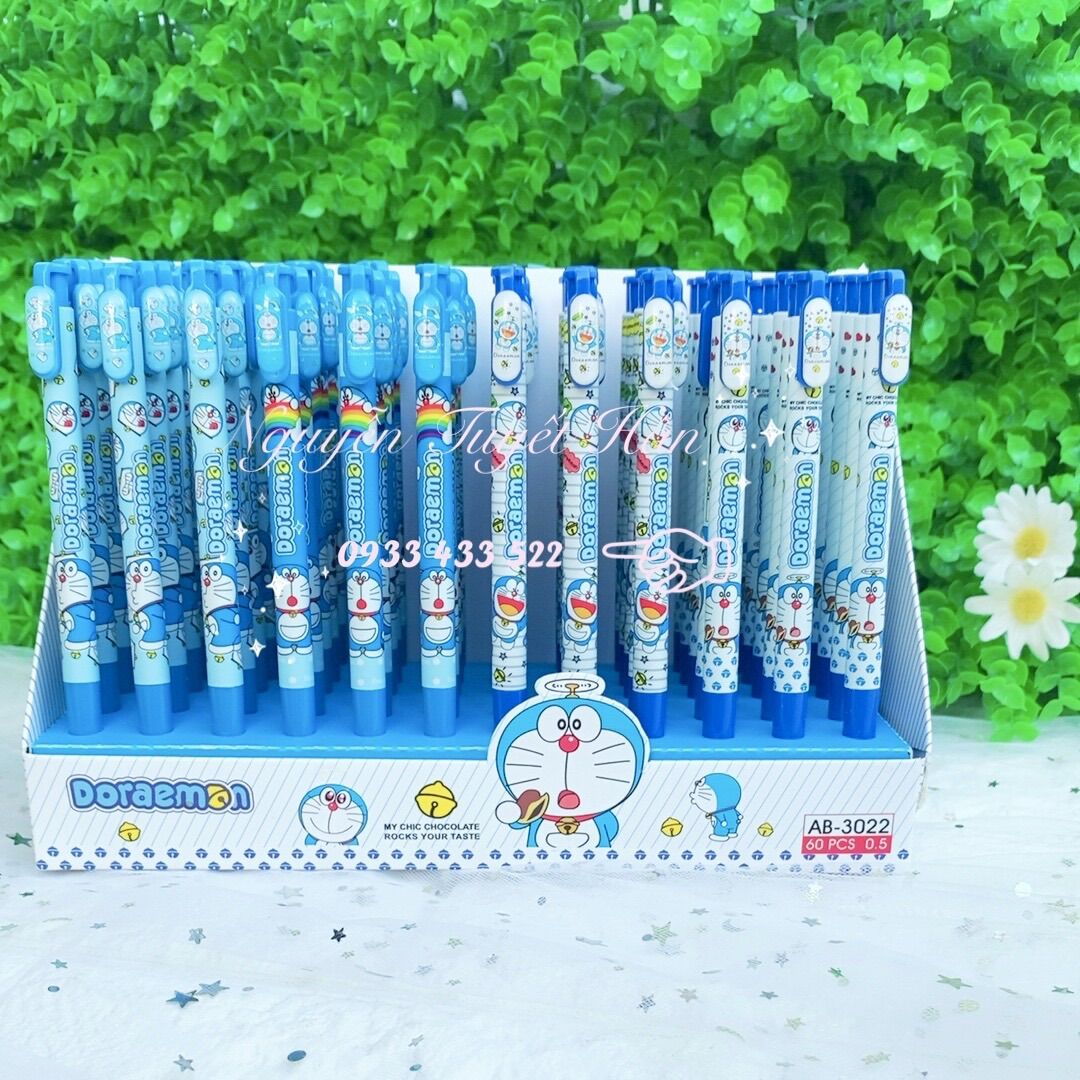 Bút viết bi mực xanh Doremon Doraemon