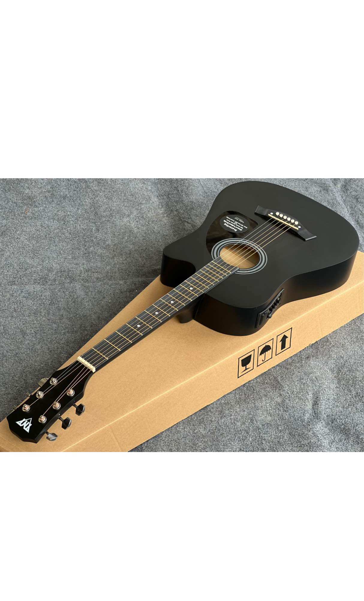Guitar aucoutisc t50 - CHÍNH HÃNG  - tặng kèm phụ kiện.  3/4 dài 96cm rộng 38 - 2