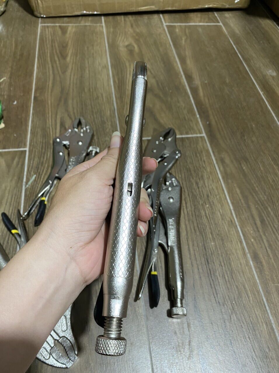 Kìm bấm chết Tajima