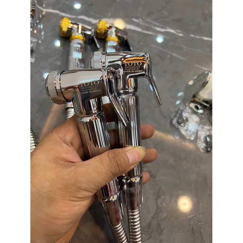 Vòi xịt vệ sinh hàng nội địa nhật ToTo(made in japan)