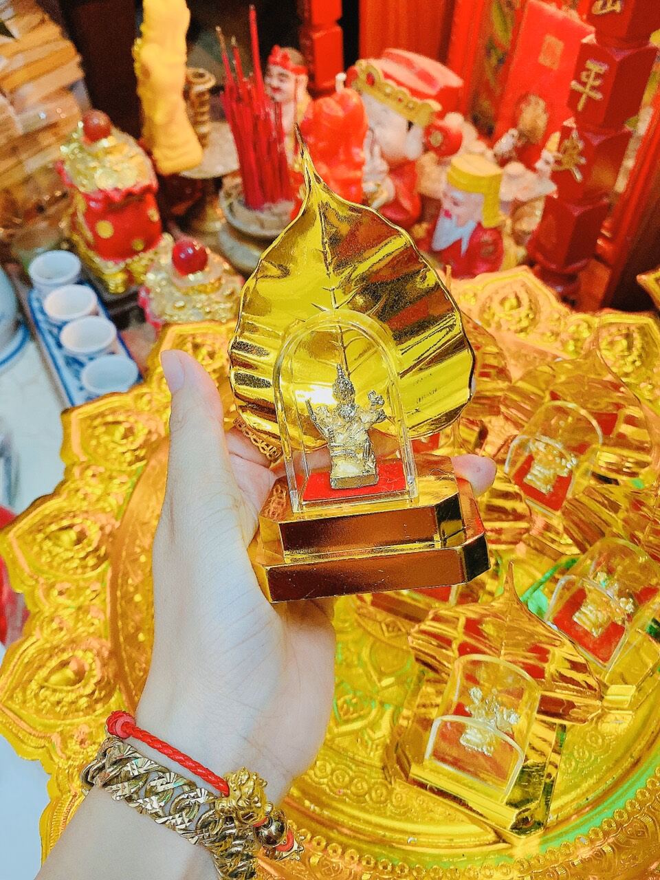 Tượng phật tứ diện bồ đề may mắn thái lan