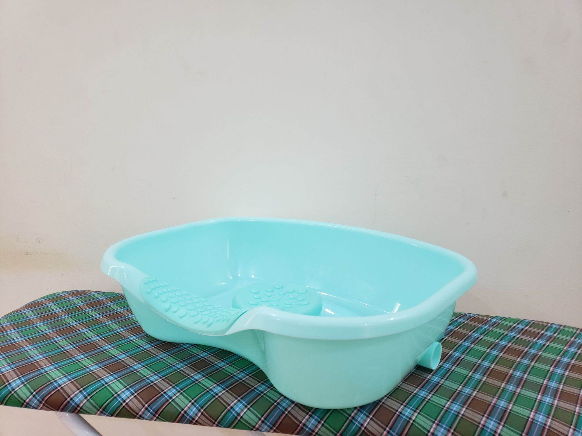 Chậu gội đầu tại giường