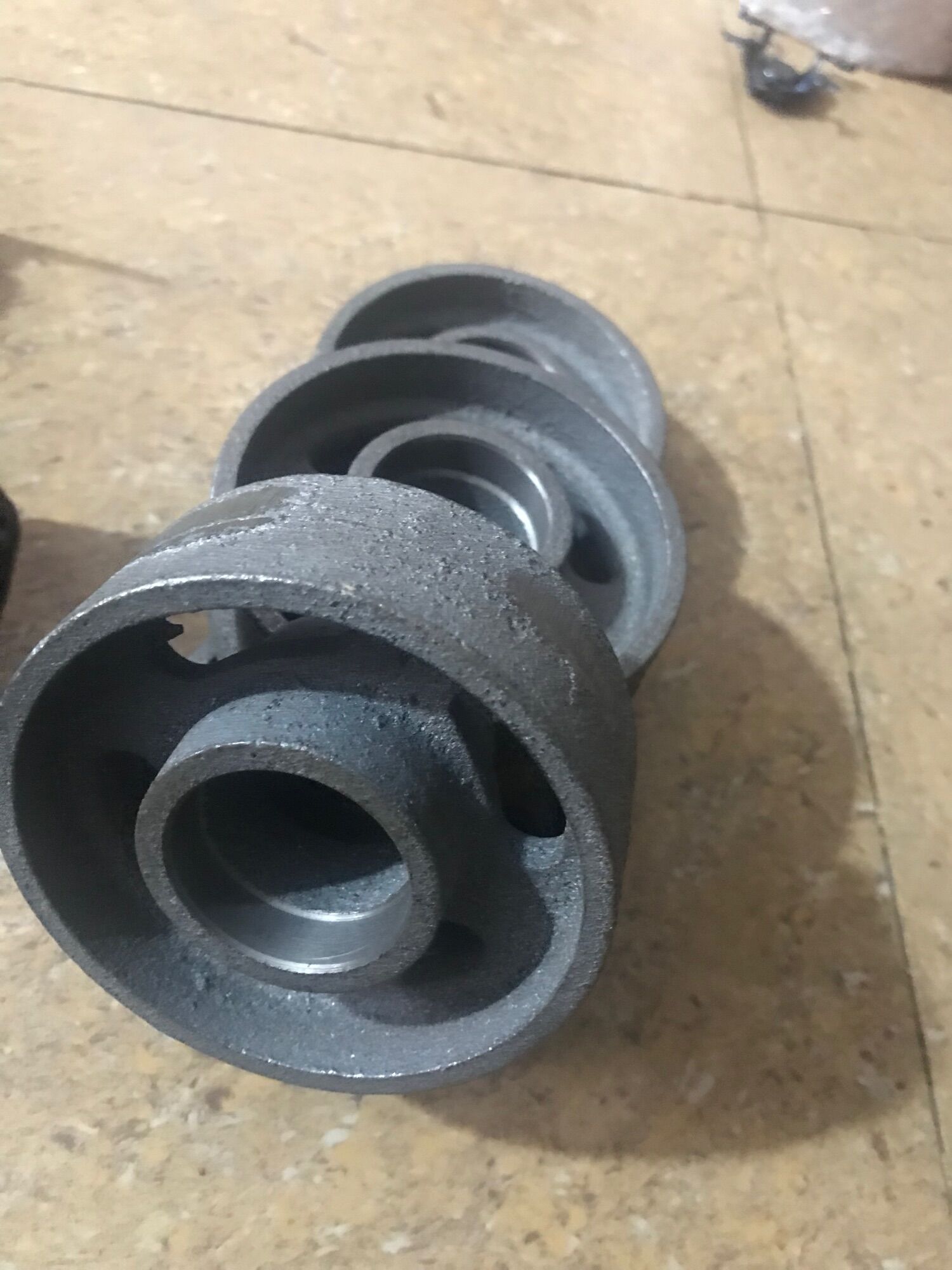 Bộ 4 bánh gang đúc 1 tấc
