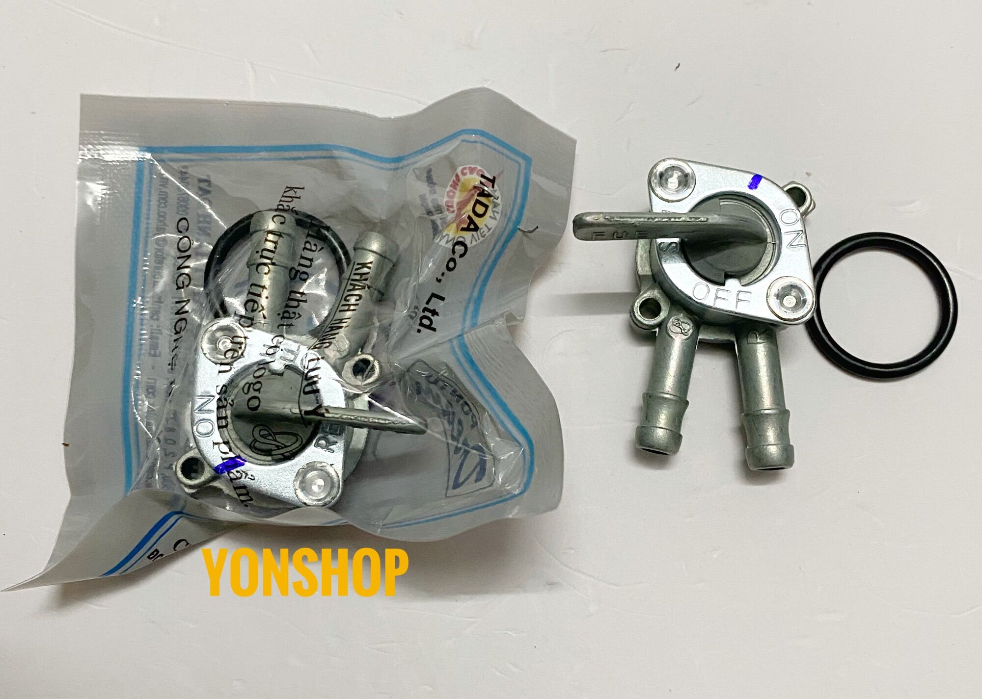 Khoá xăng xe cub 78, 79, 81 hiệu centa