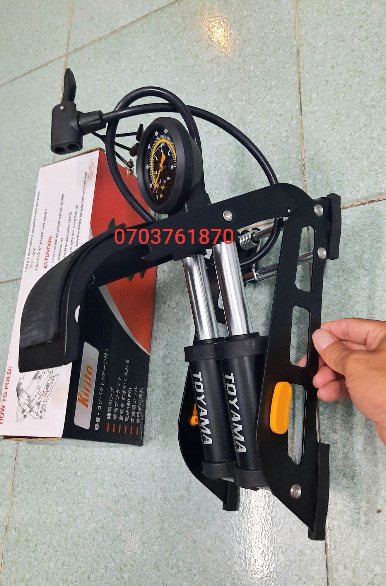 Bơm hơi đạp chân Toyama Nhật Bản 2 xilanh