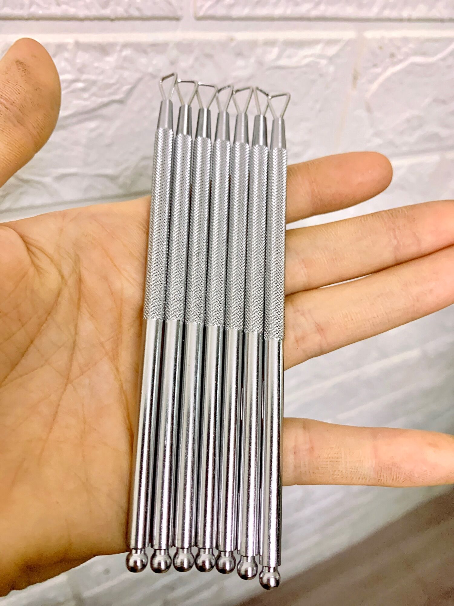 Cây đẩy gel, Cây cạo sơn gel