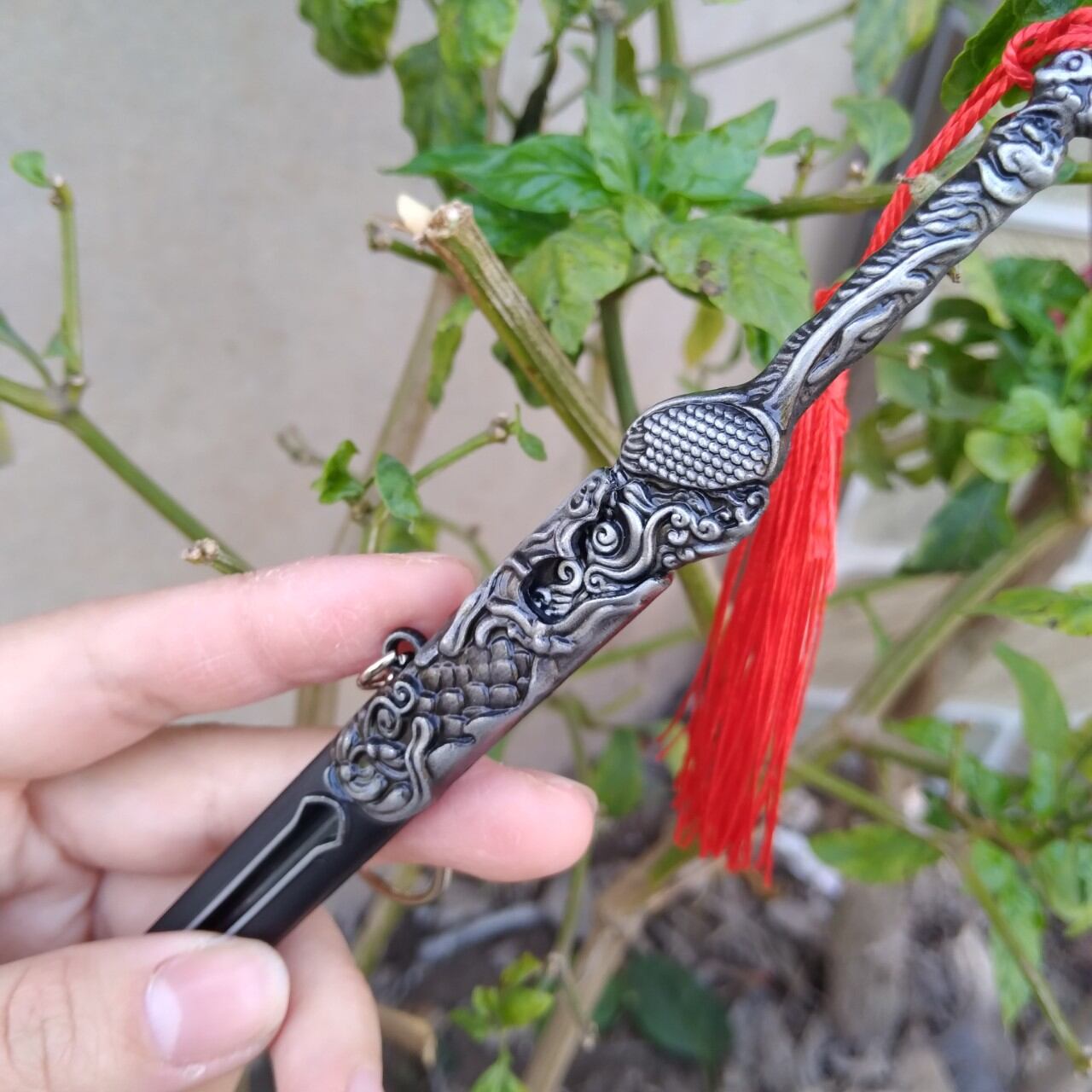 Mô Hình Du Long kiếm 22cm.
