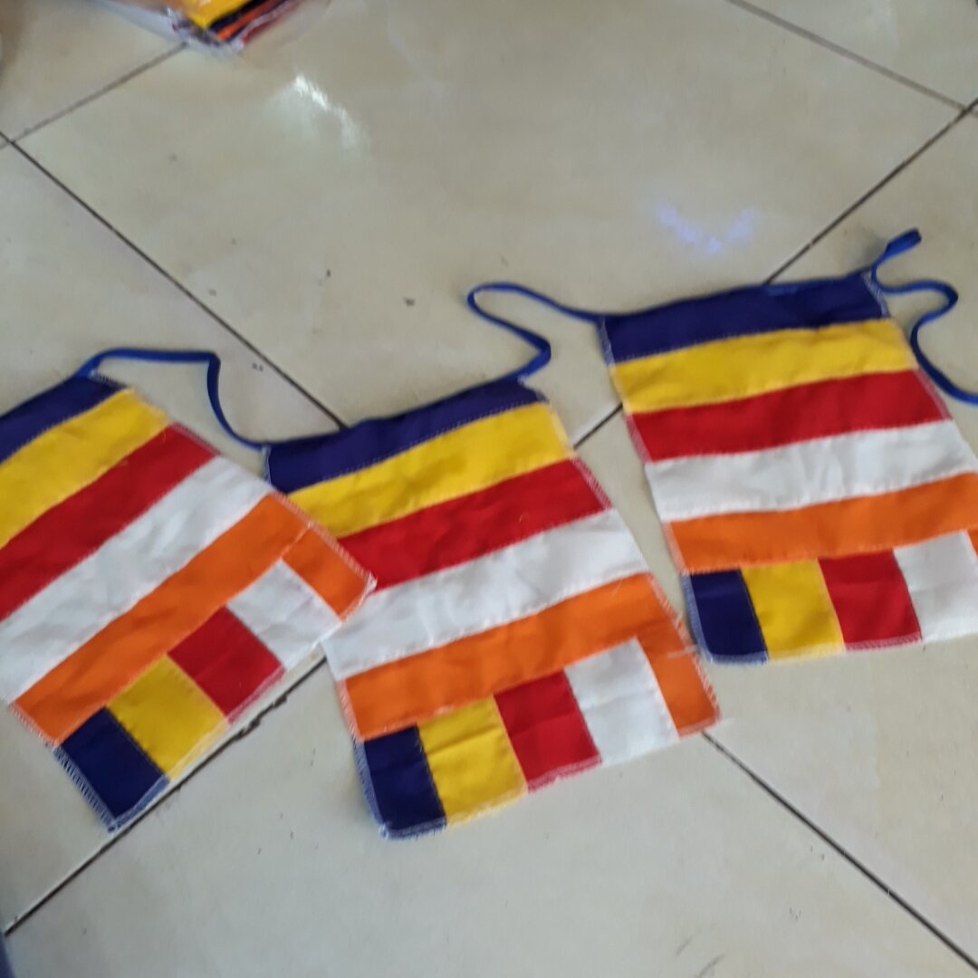 Cờ dây phật giáo _1 bịch /50 cái