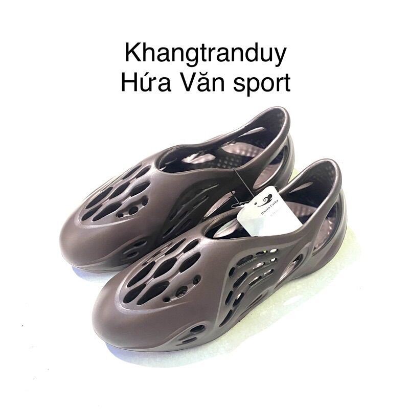 Giày siêu nhẹ nam nhựa eva đục lỗ thoáng khí