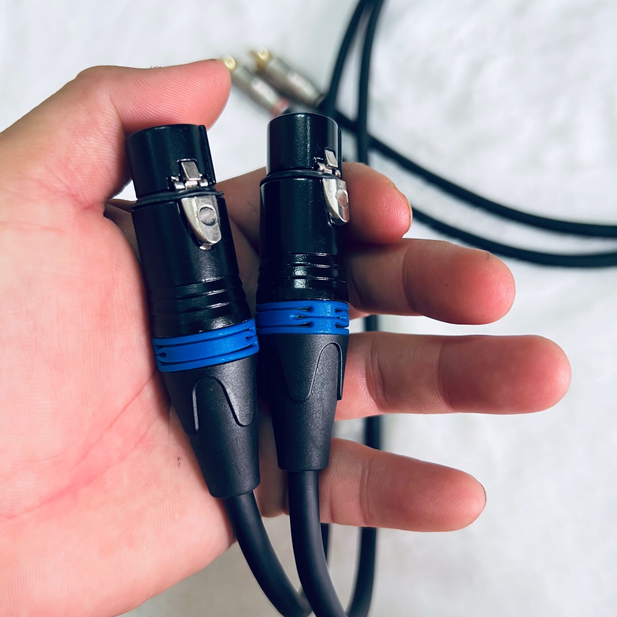 Dây Canon cái ra av đầu Jack bông sen