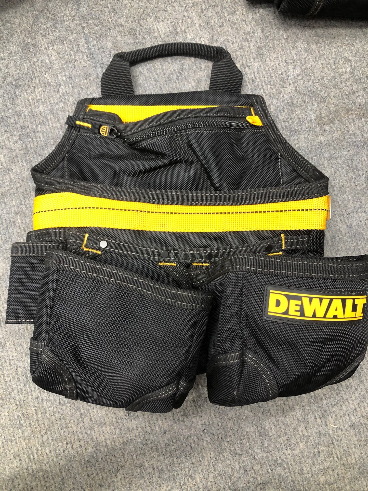 Túi đồ nghề Dewalt hàng tách lẻ