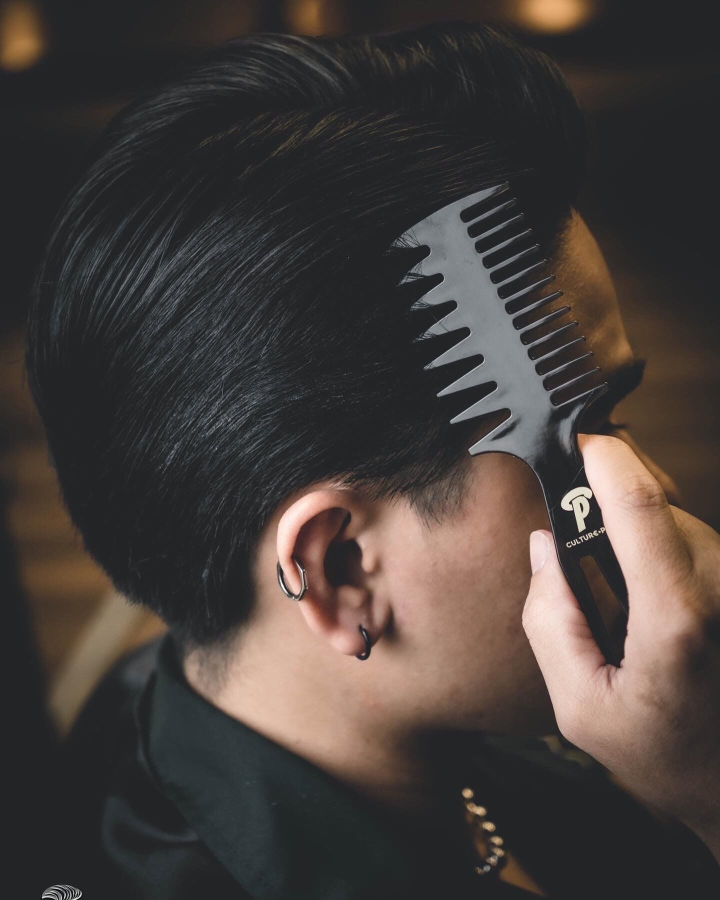 TRIFECTA COMB Lược xương cá