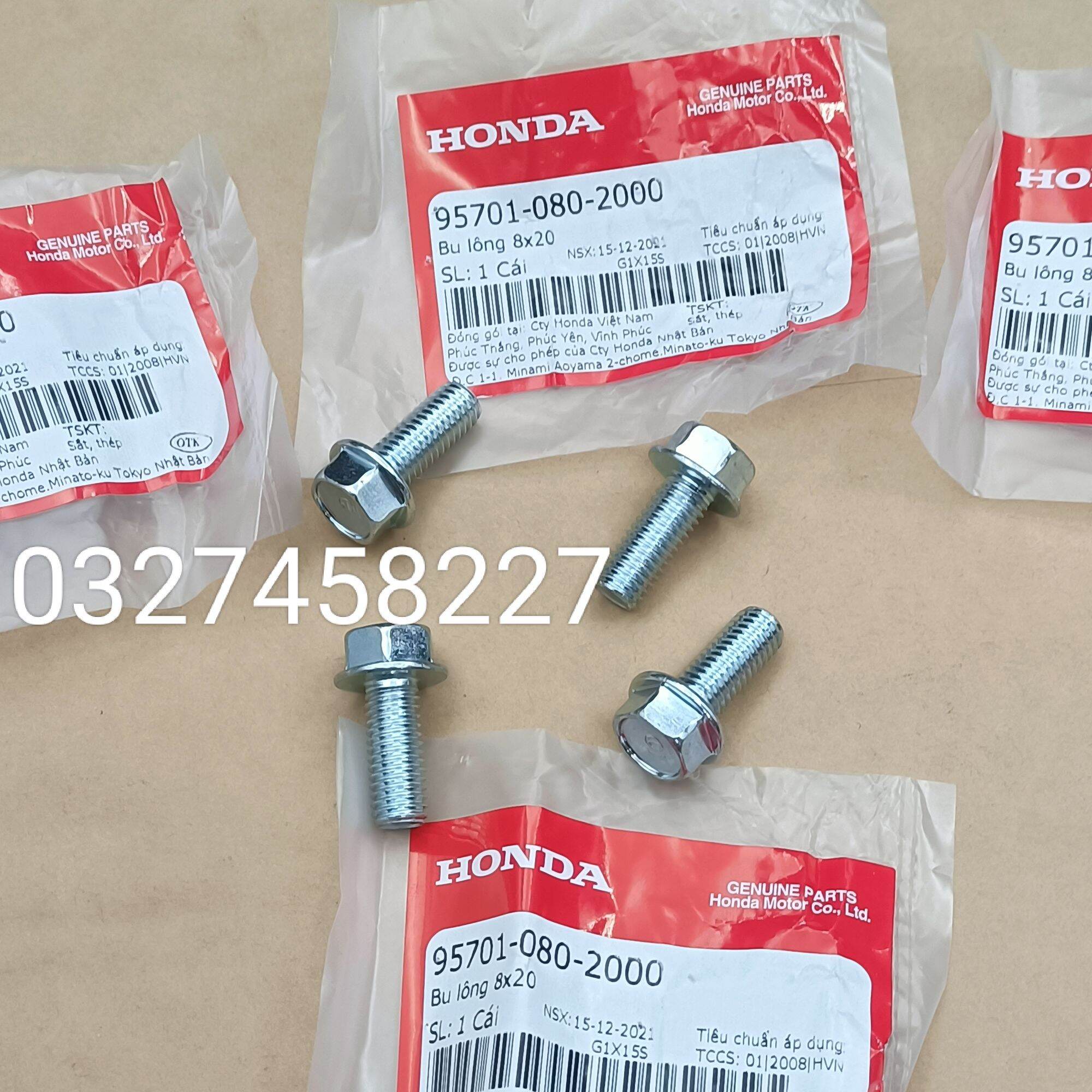 Bộ 4 ốc bắt càng gác chân máy xe dream, wave, future... zin honda