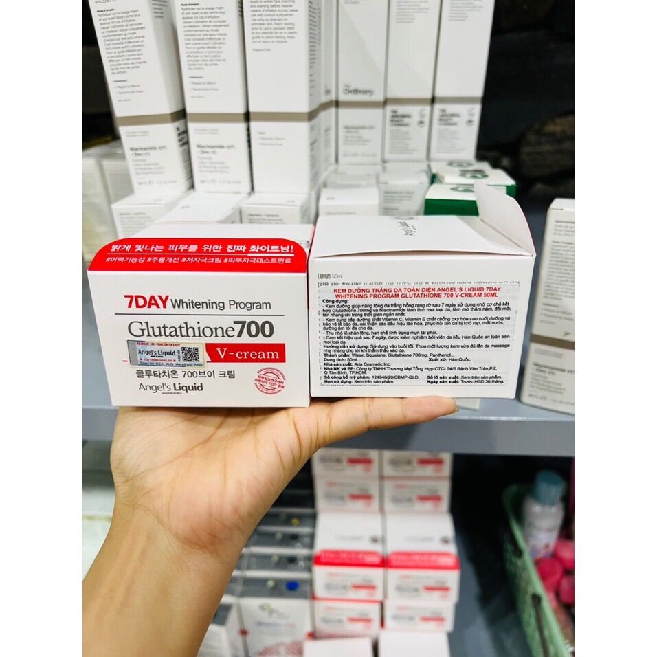 Kem dưỡng trắng da 7  DAY GLUTATHIONE 700 50ml