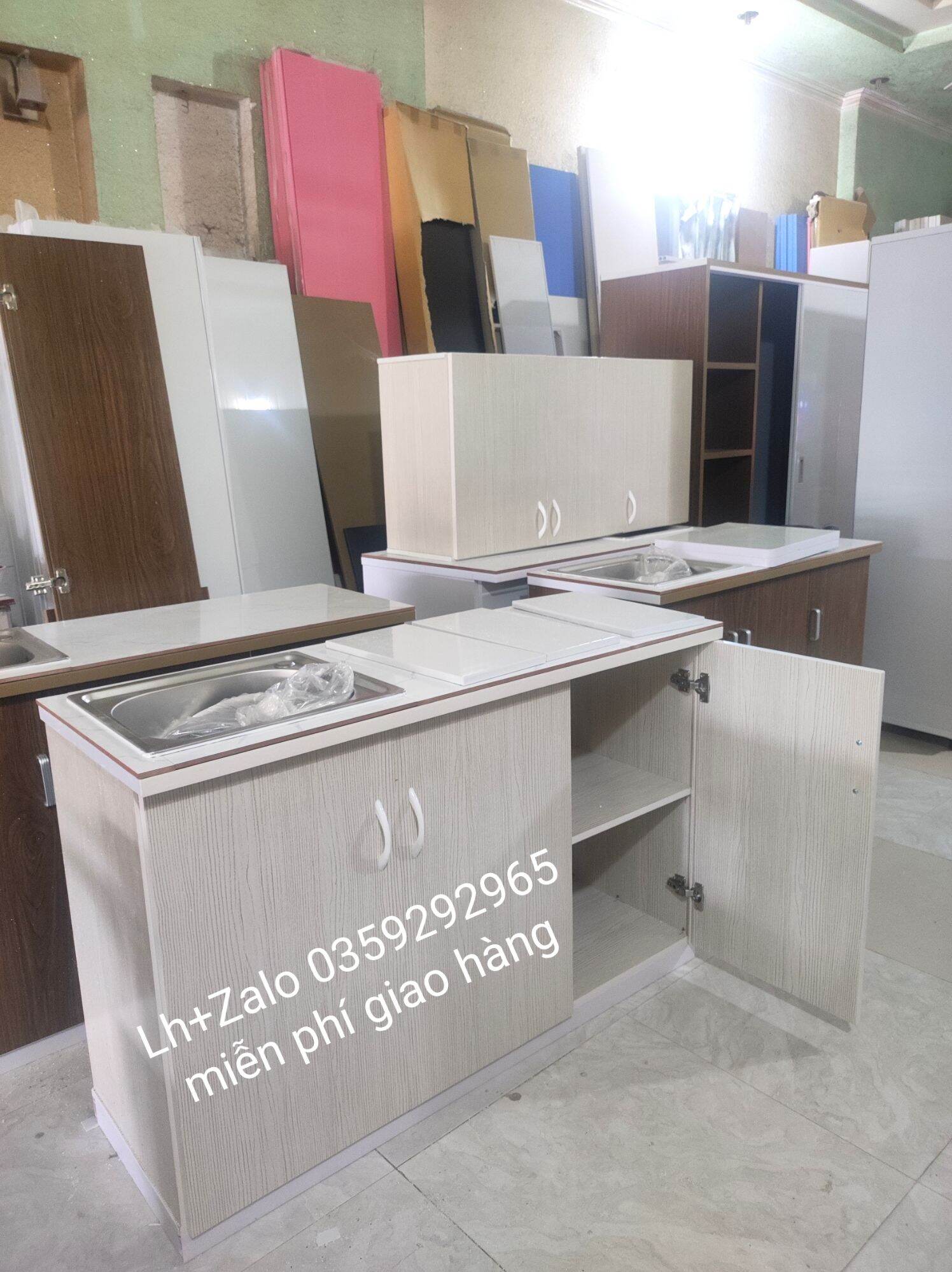 tủ bếp mini nhựa đài Loan ốp mặt gạch sẵn bồn rửa