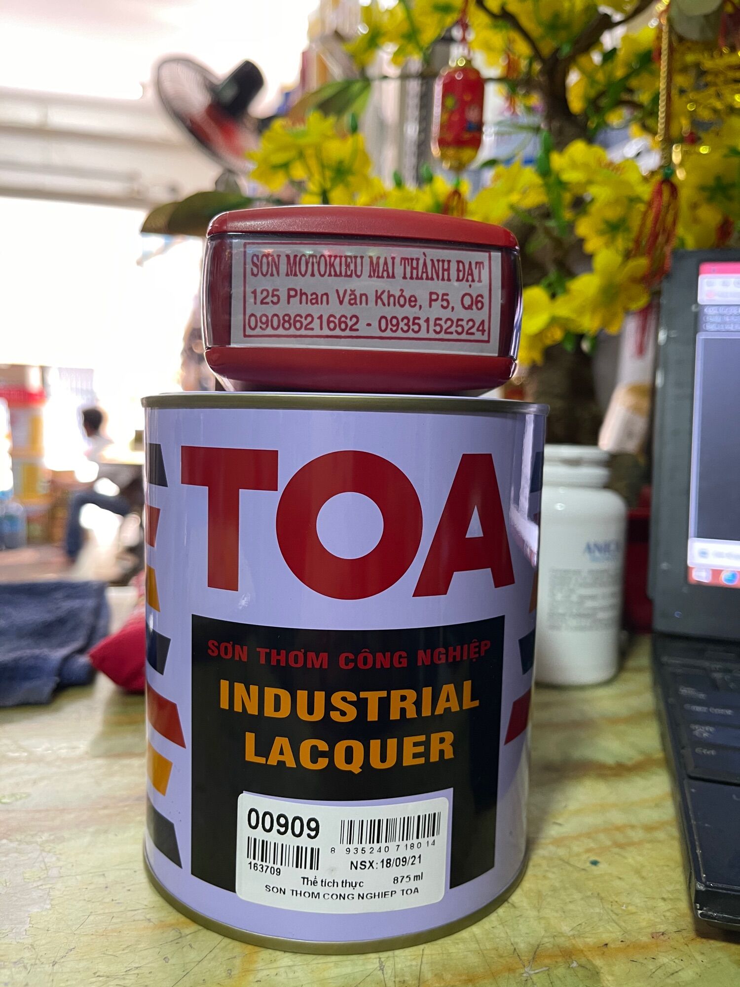 Sơn toa 909. đóng lon 1kg