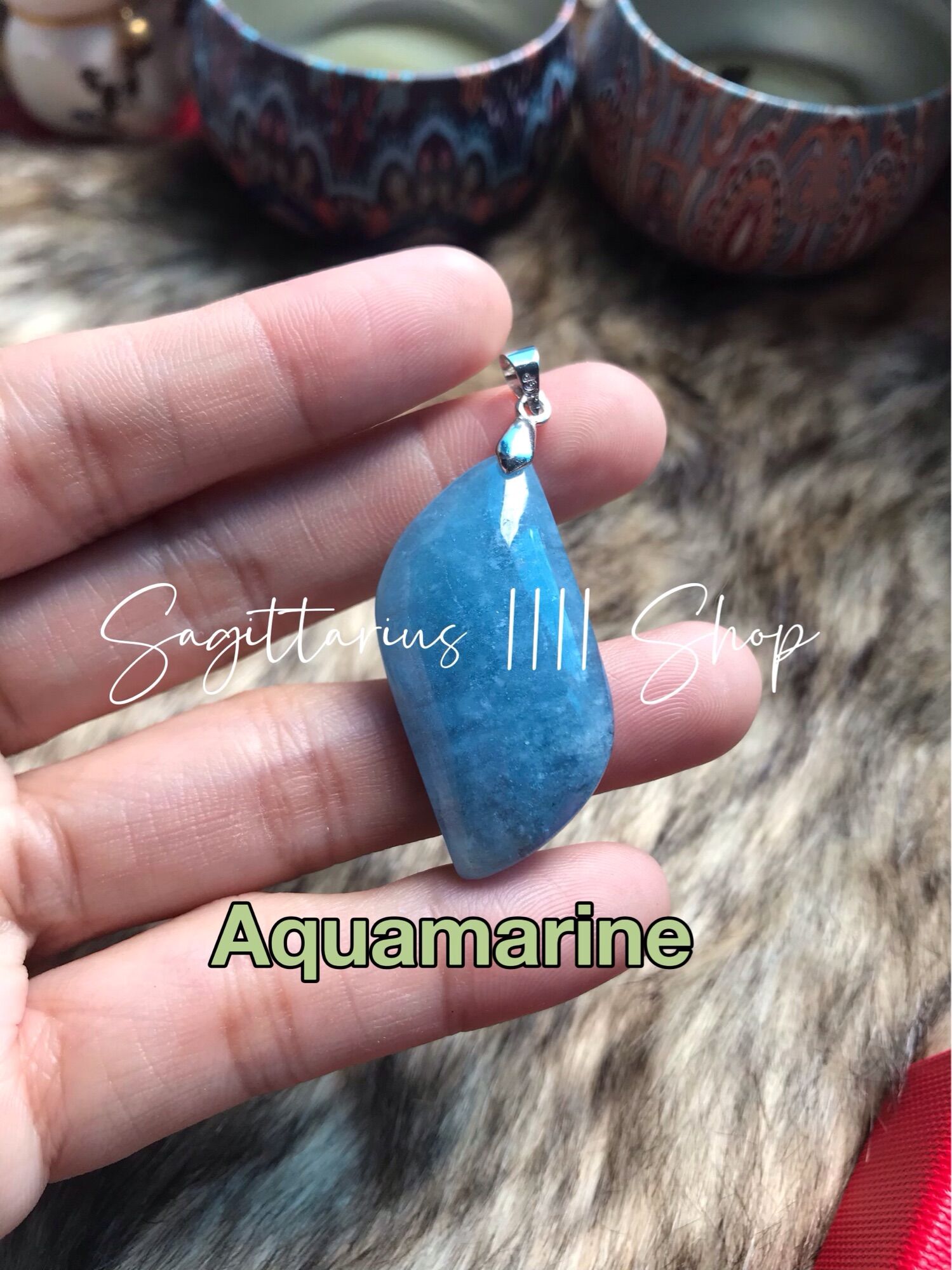 Mặt dây chuyền Aquamarine