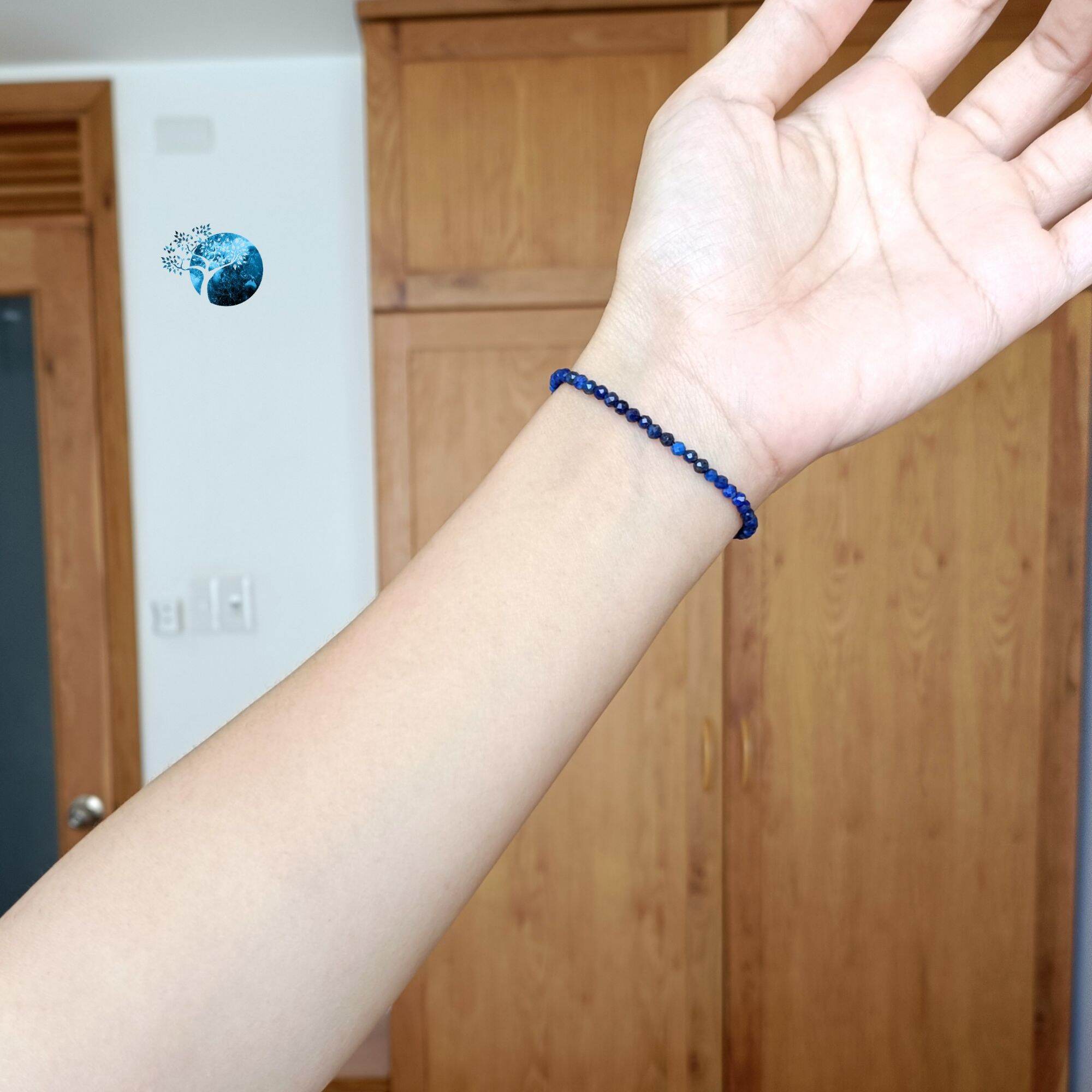 Vòng tay đá lapis lazuli cắt giác 3mm