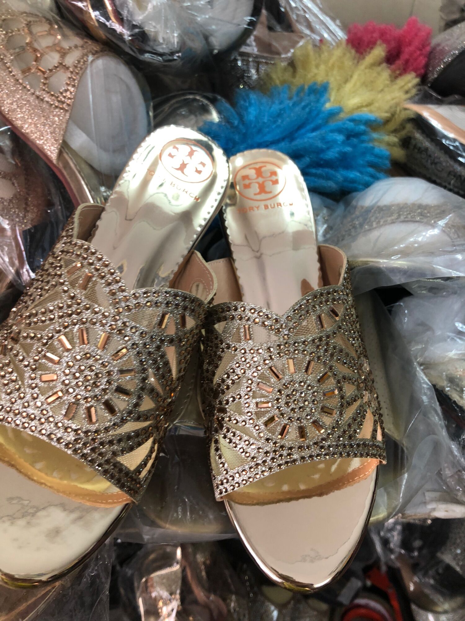 Guốc trung niên số lớn big size 39-43 gót 3p .