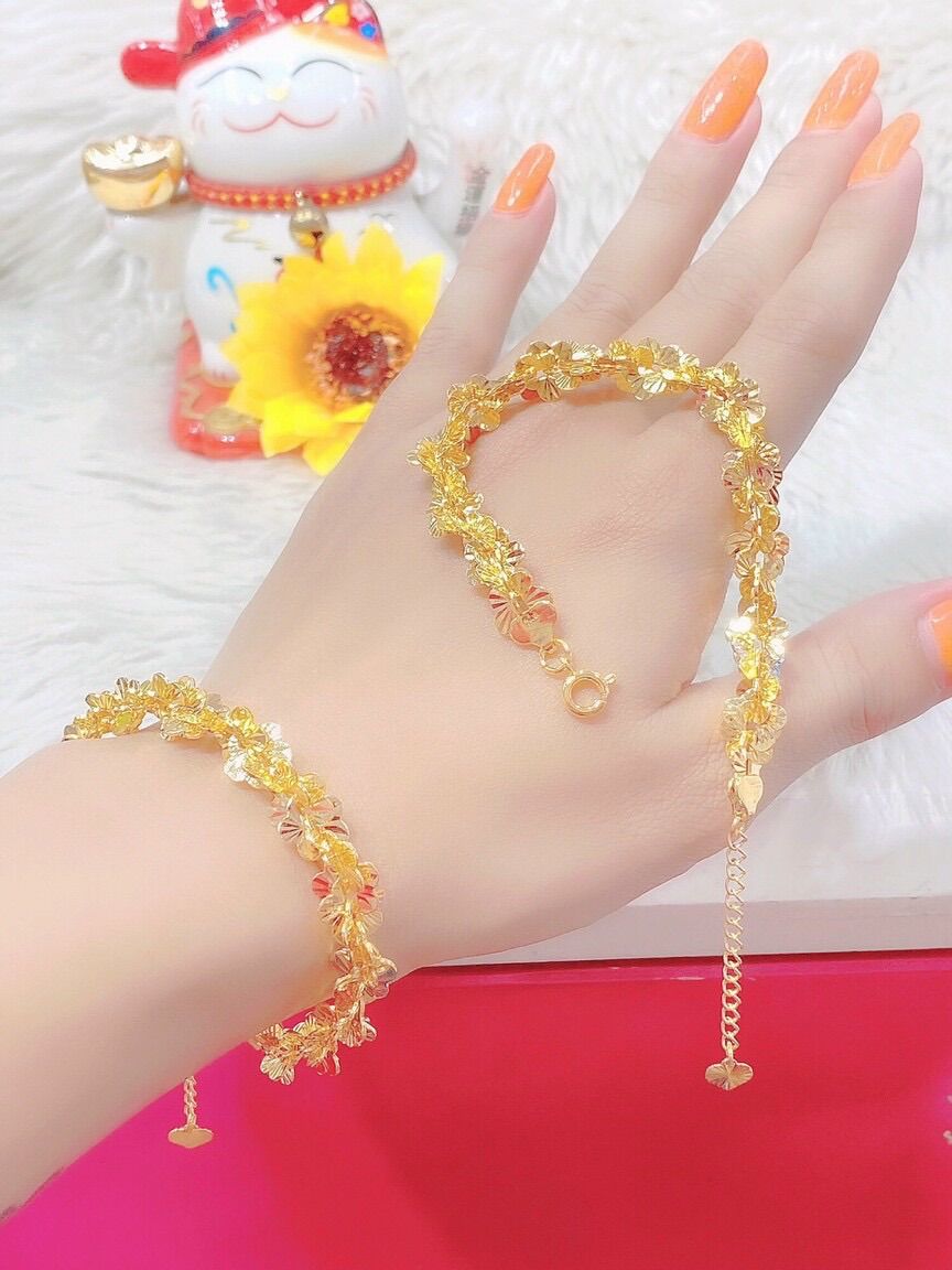 Lắc tay nữ kiểu xoắn bướm chạm mạ vàng 18k cao cấp mẫu mới cực đẹp cực sang