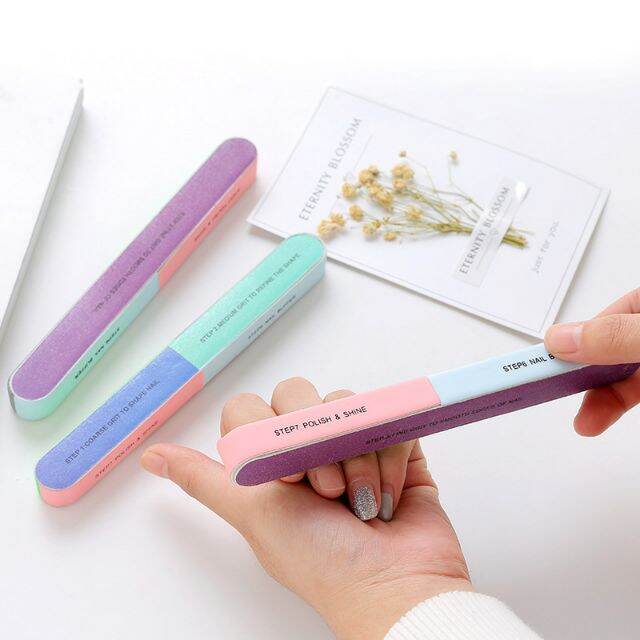 Dũa móng tay cá nhân 7 bước nhiều màu