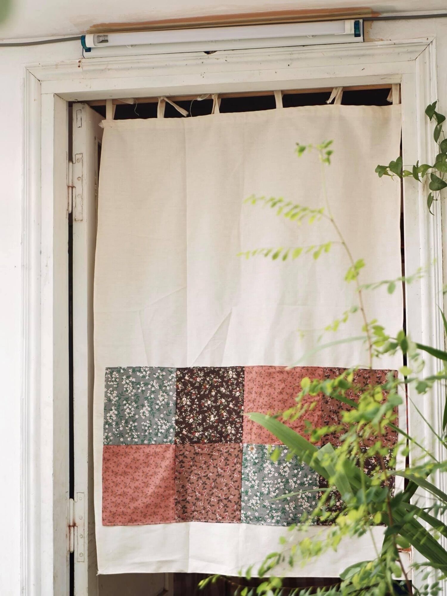 Rèm linen ghép vải.