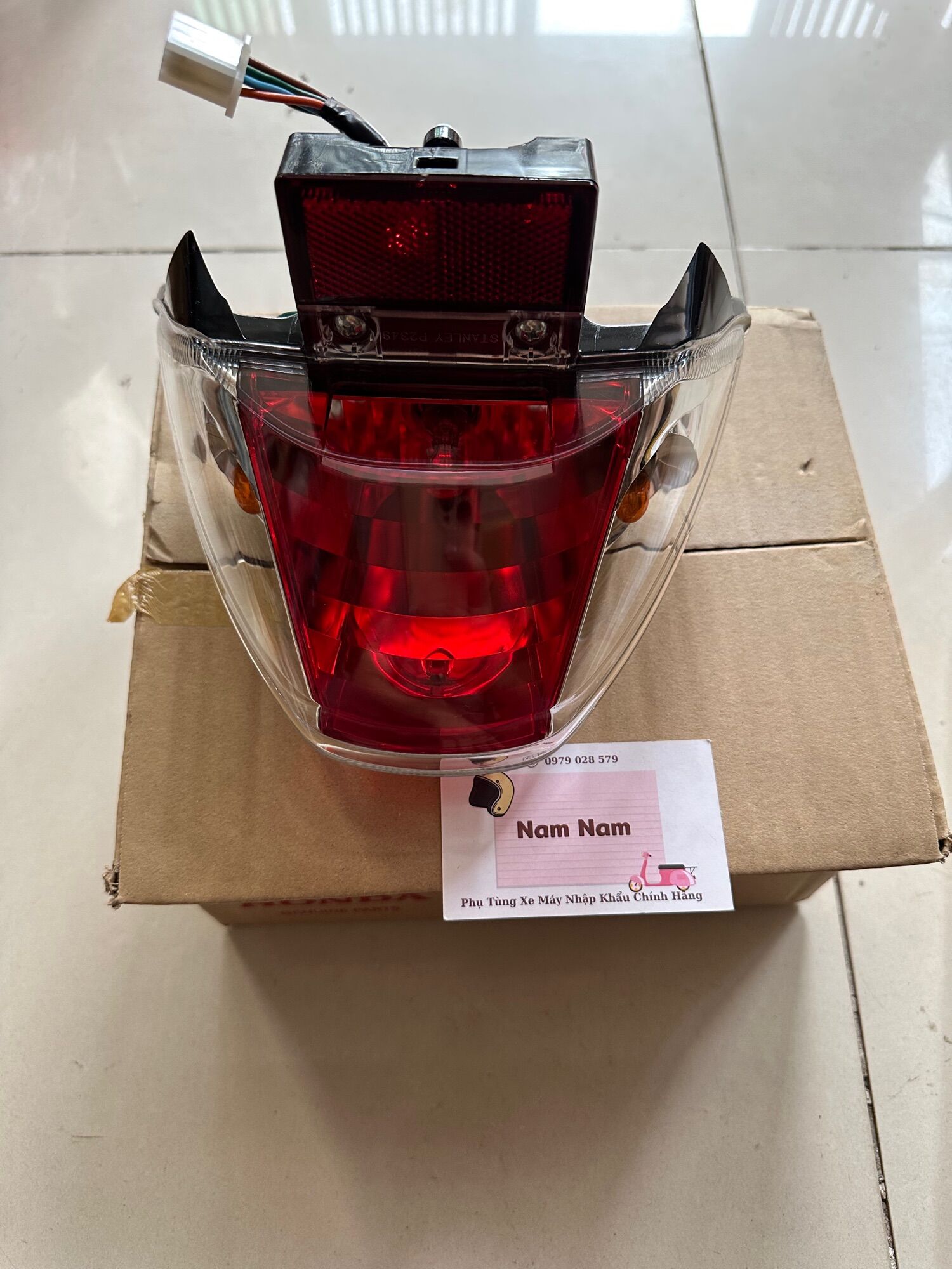 ĐÈN HẬU WAVE 125S 125R FU2 HONDA THÁI LAN