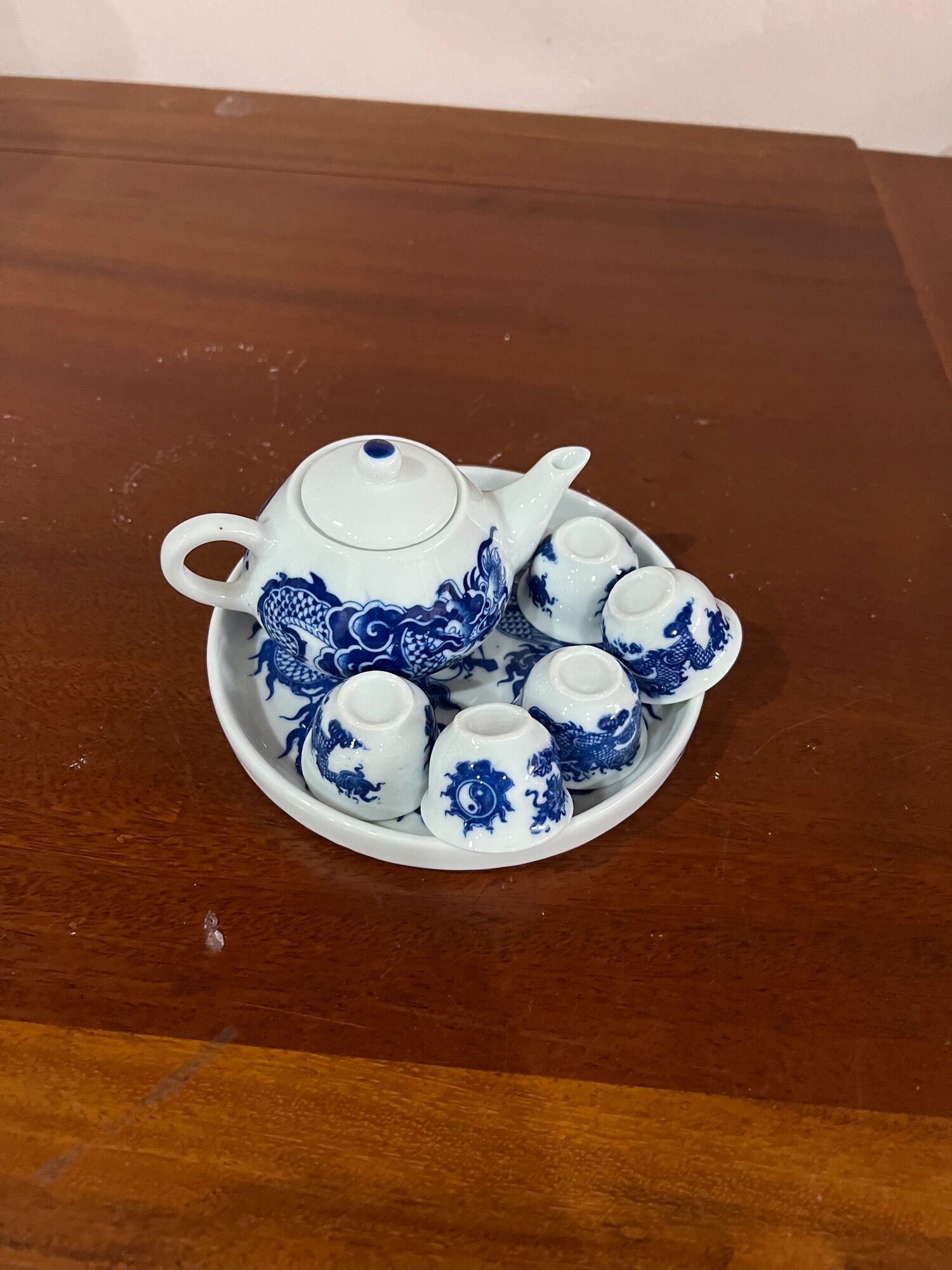 Bộ ấm trà men lam, ấm pha trà bày bàn thờ