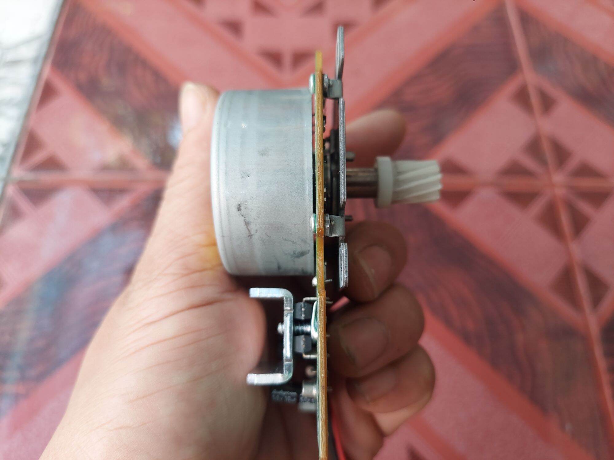 Motor bldc trục 8mm,12v-24v chế quạt(chạy trực tiếp)