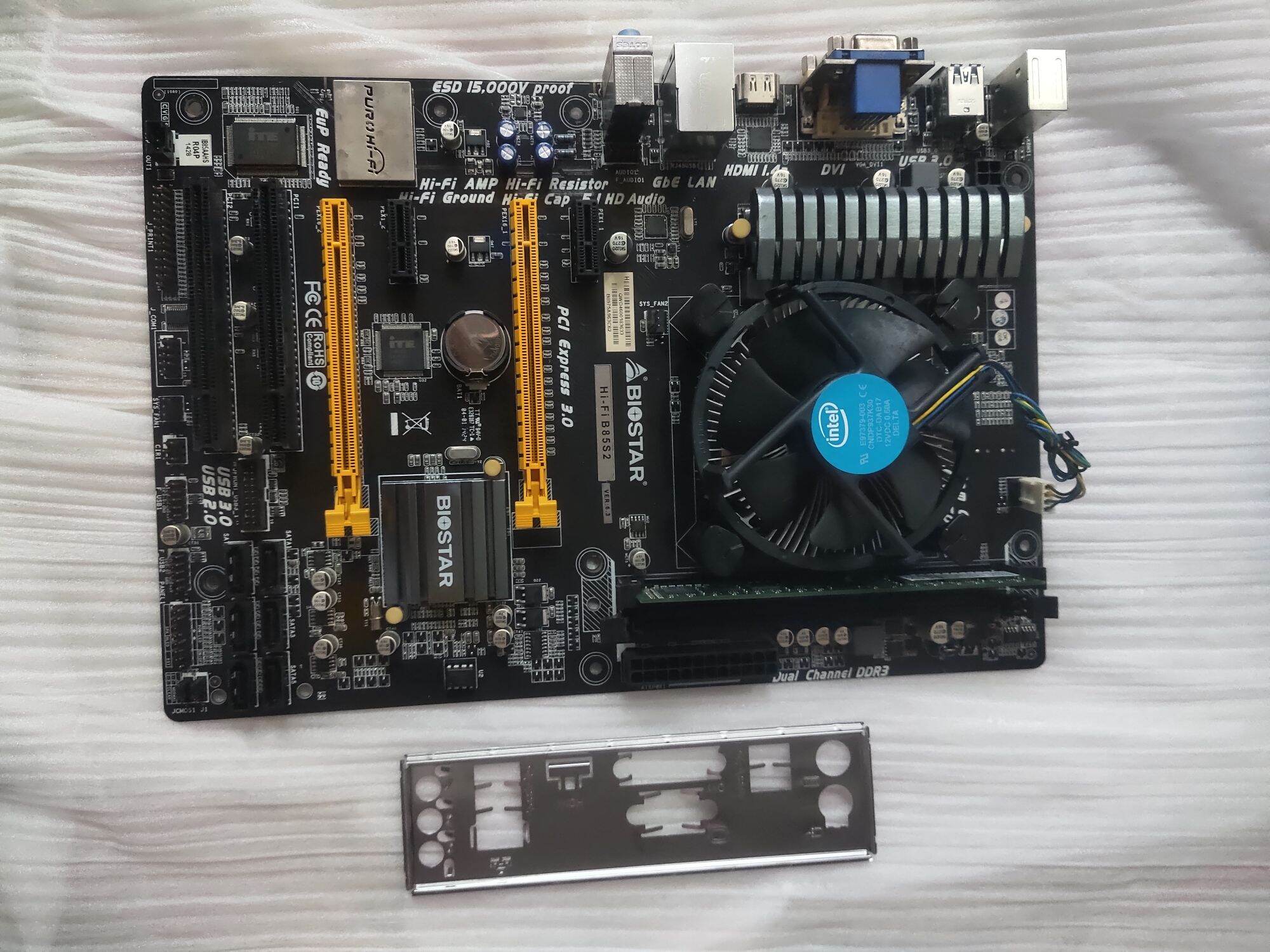 combo B85 + i5 4590 + ram 8g (gửi chi tiết sp , trước khi gói )