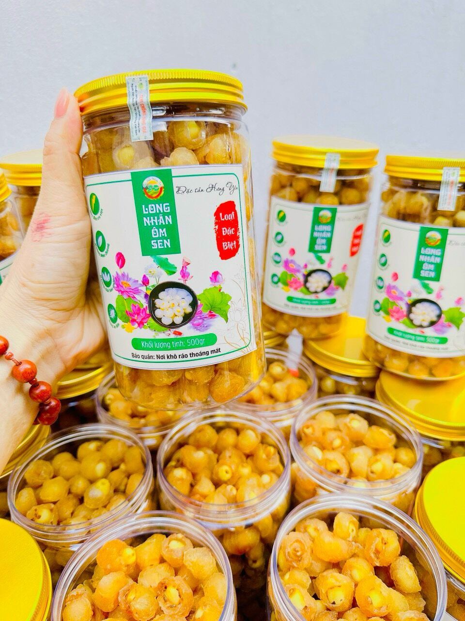 Long Nhãn ôm sen Hưng Yên loại đặc biệt hộp 500g