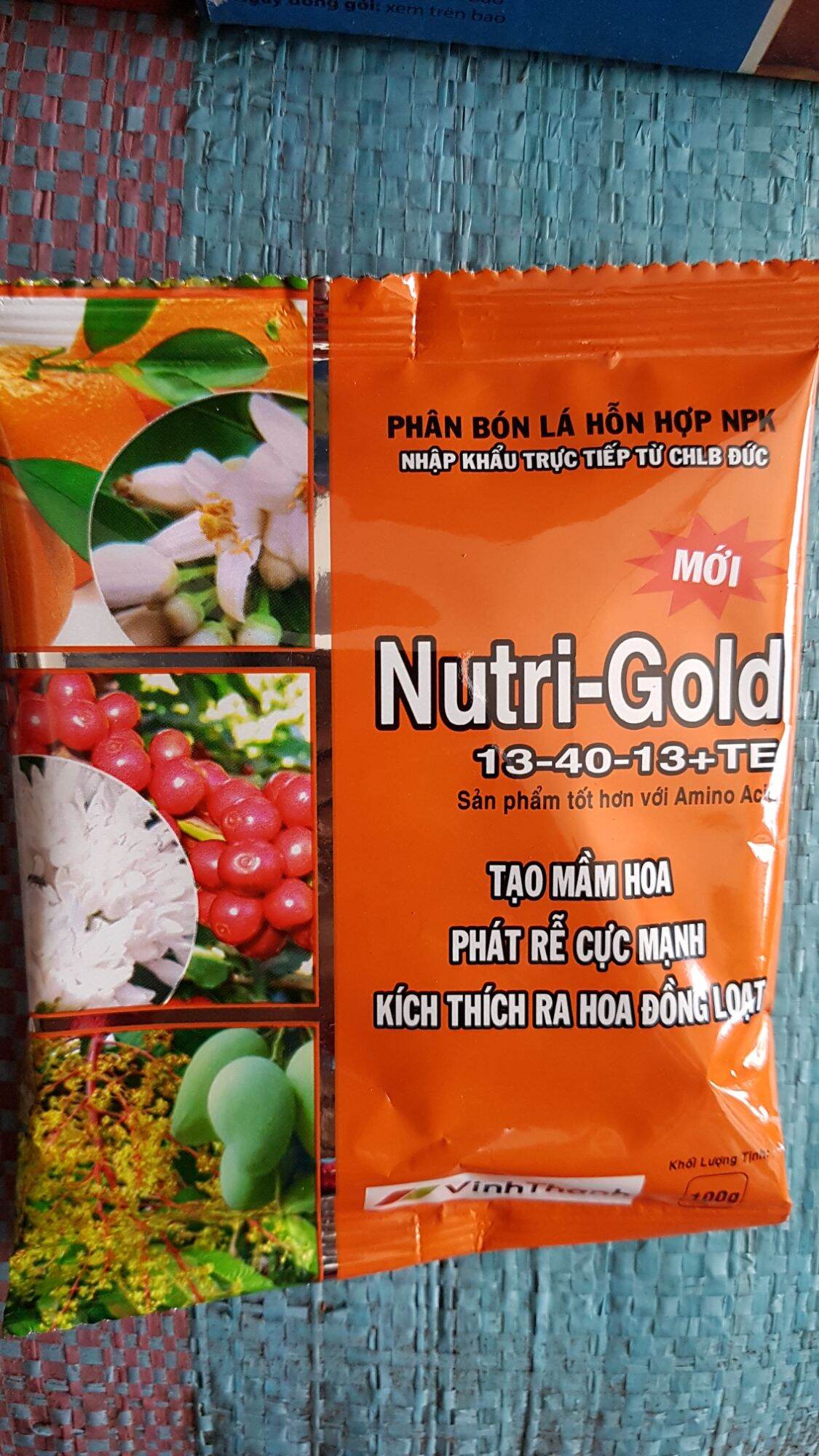 Hỗn hợp NPK Nutri-gold (Đức) tạo mầm hoa, phát rễ mạnh, kích thích ra hoa đồng loạt