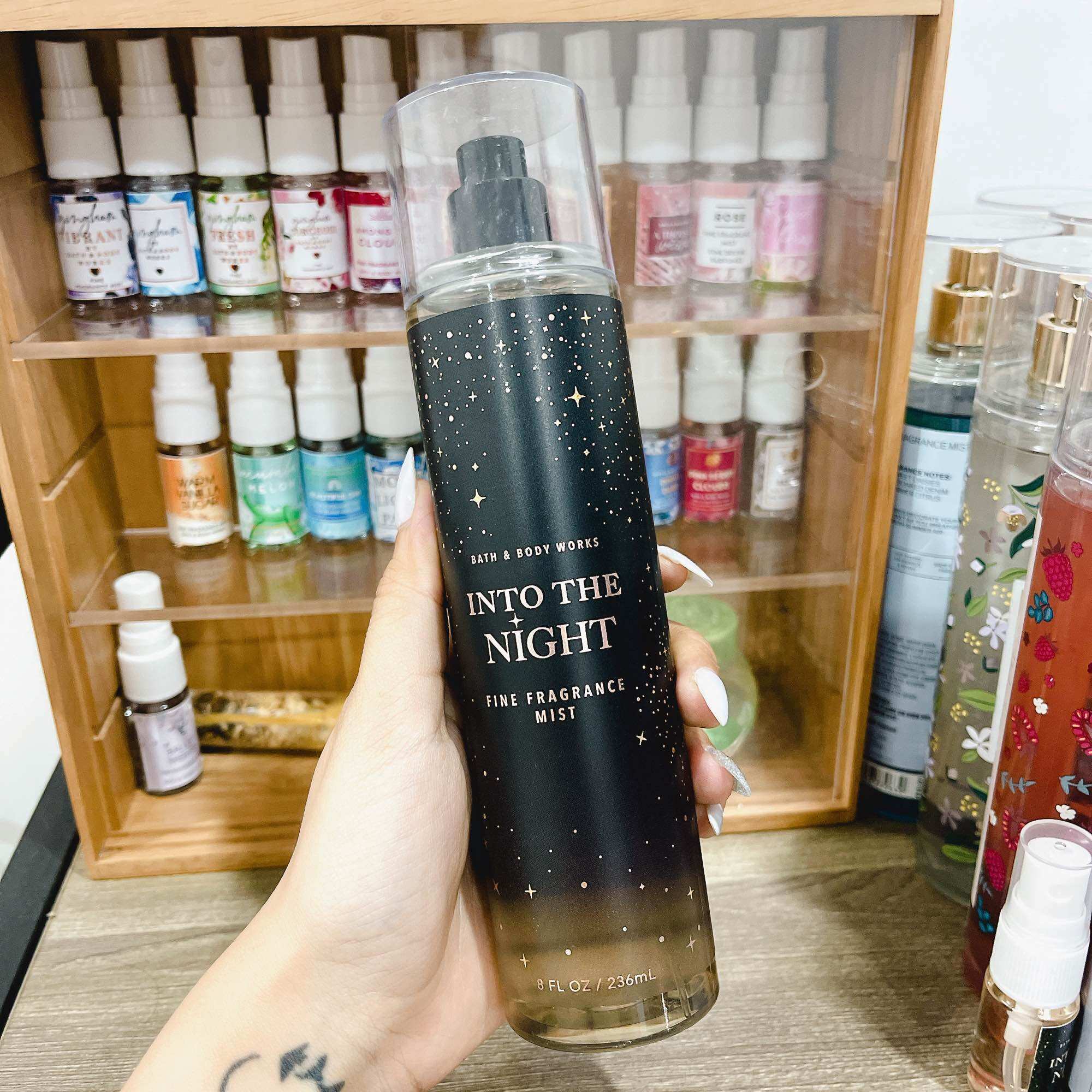 Into The Night - Xịt thơm toàn thân Bath & Body Works Body Mist