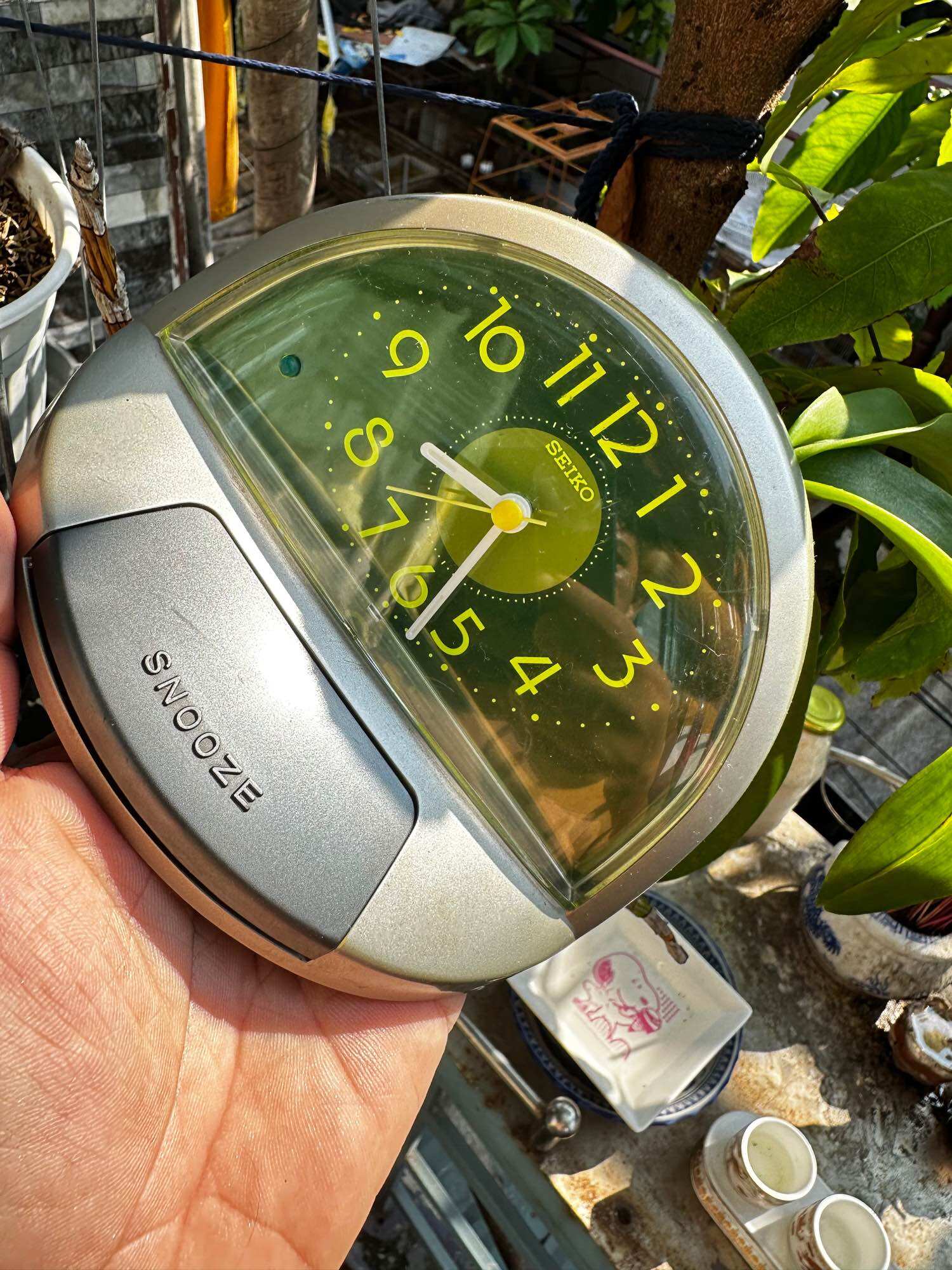 Đồng hồ báo thức nội seiko địa nhật