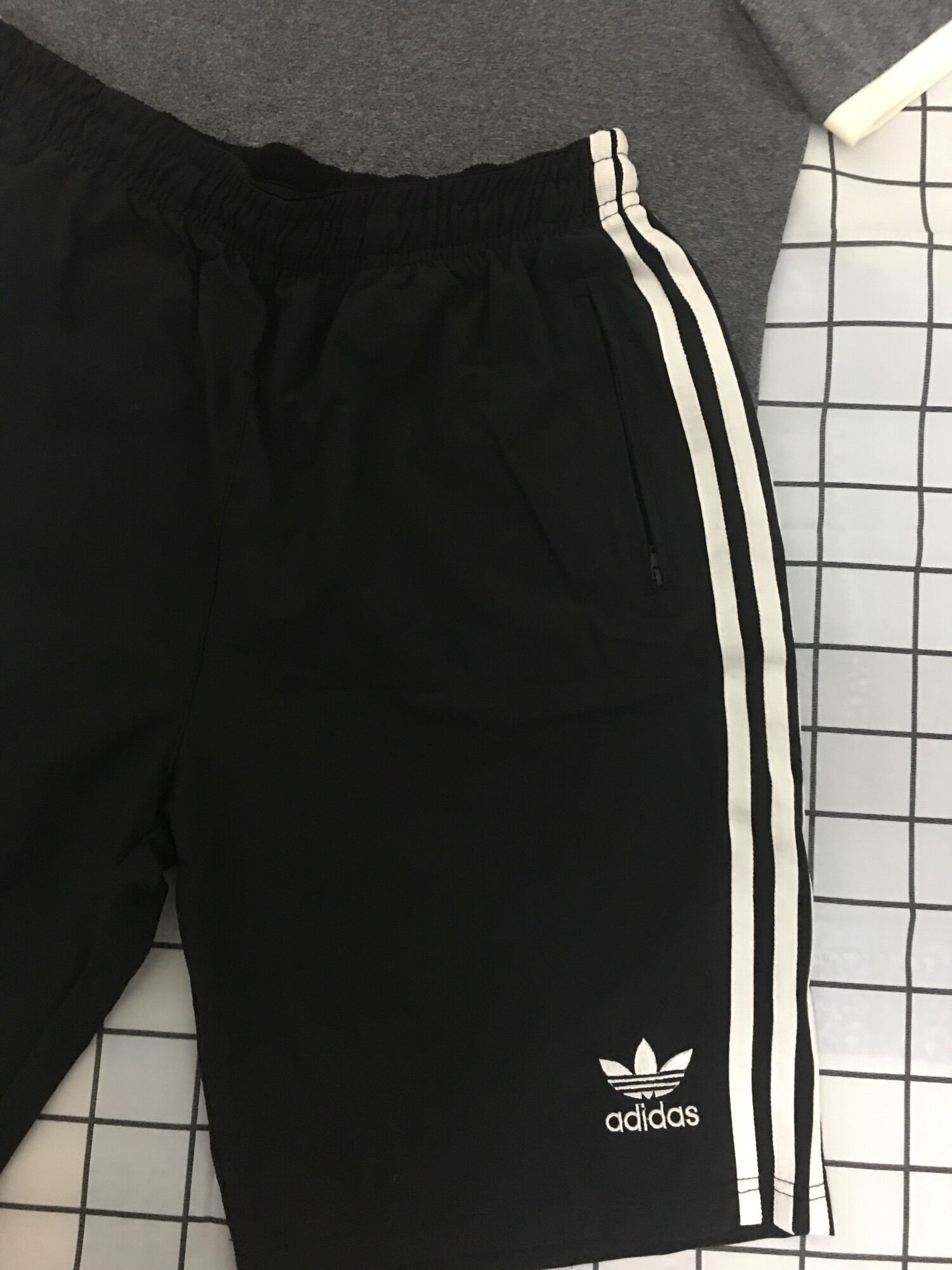 BỘ THỂ THAO ADIDAS