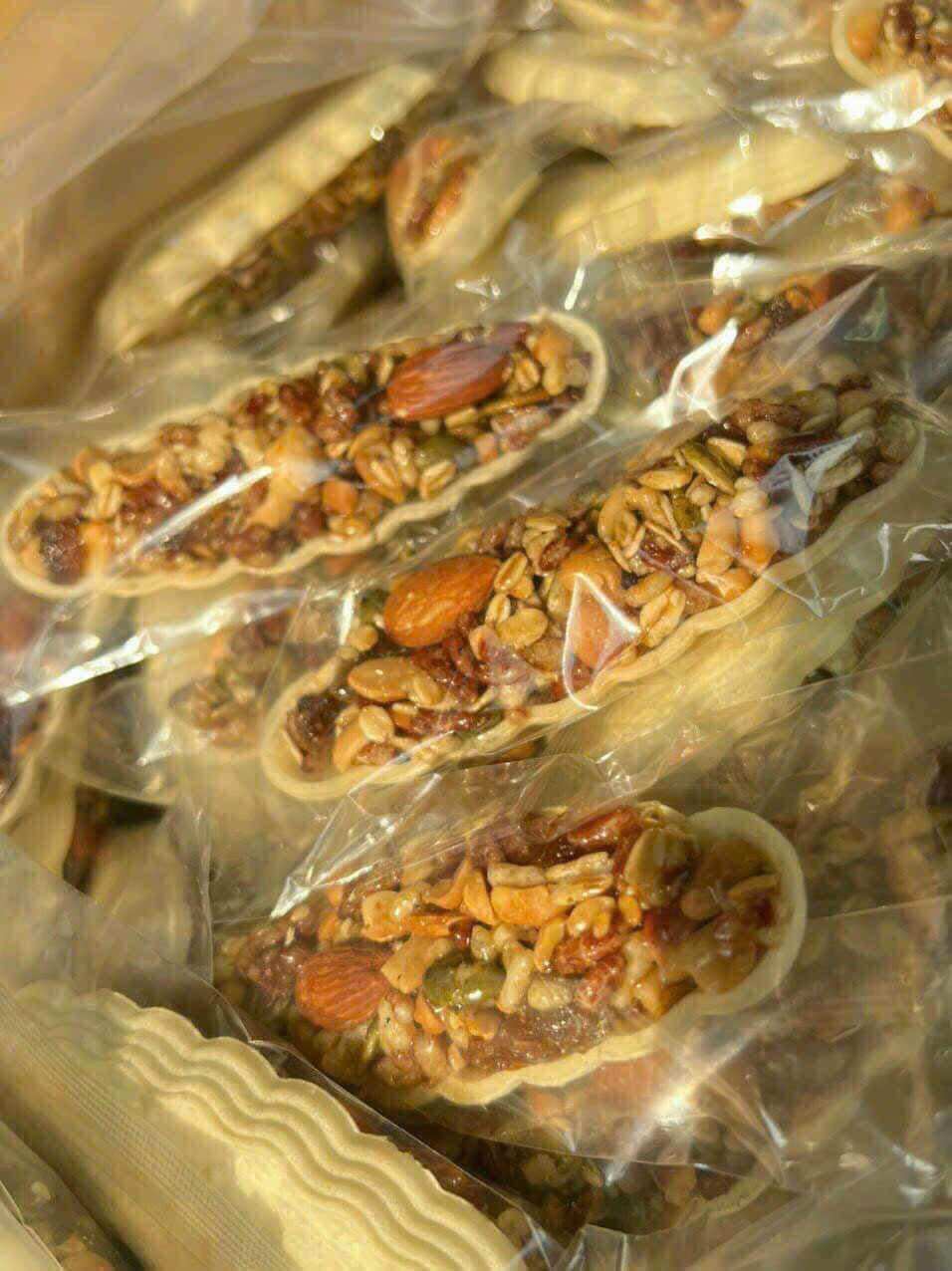 1 KÍ BÁNH THUYỀN MIX HẠT DINH DƯỠNG