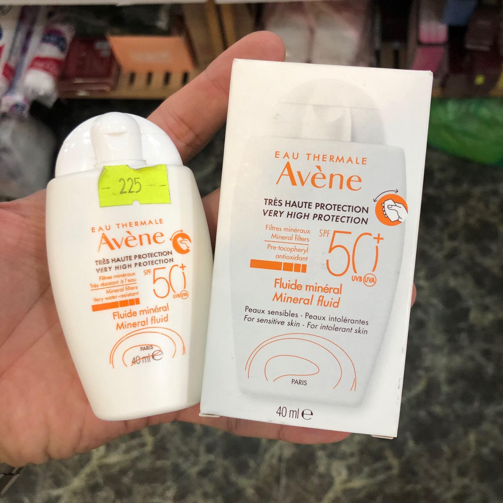 Kem chống nắng Avene 50+