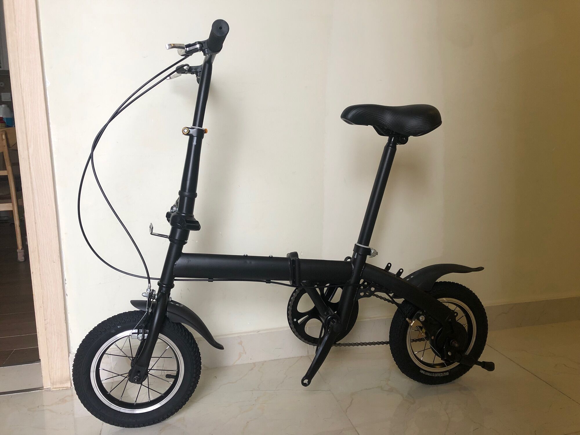 Xe đạp gấp bánh 12inch nặng 8kg