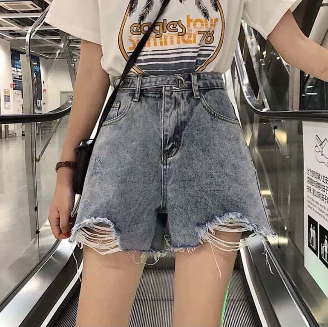Mua QUẦN SHORT JEAN NỮ CHẤT BÒ MẪU MỚI SIÊU ĐẸP THỜI TRANG CAO CẤP YJ001 |  Tiki
