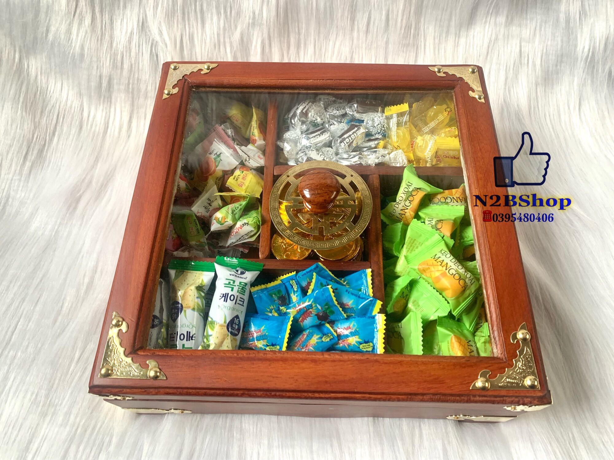 Hộp đựng Bánh Kẹo mứt tết , bằng gỗ hương mặt kính