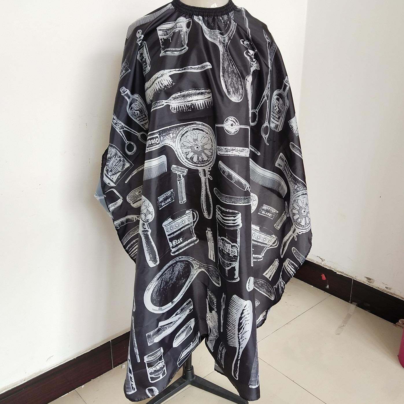 Áo choàng cắt tóc có khuy gài rất linh hoạt có thể tháo r as nới vào