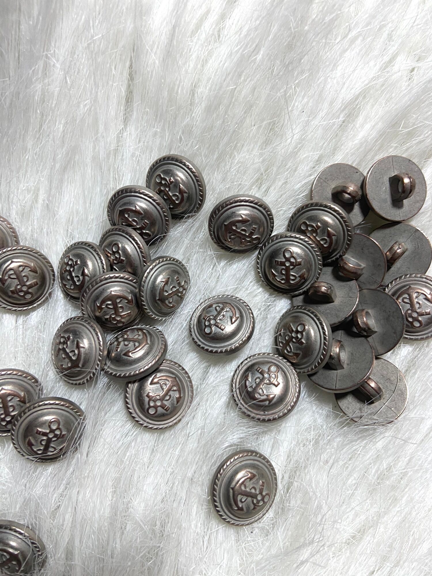Nút áo bạc side 1,5cm 20nút/túi