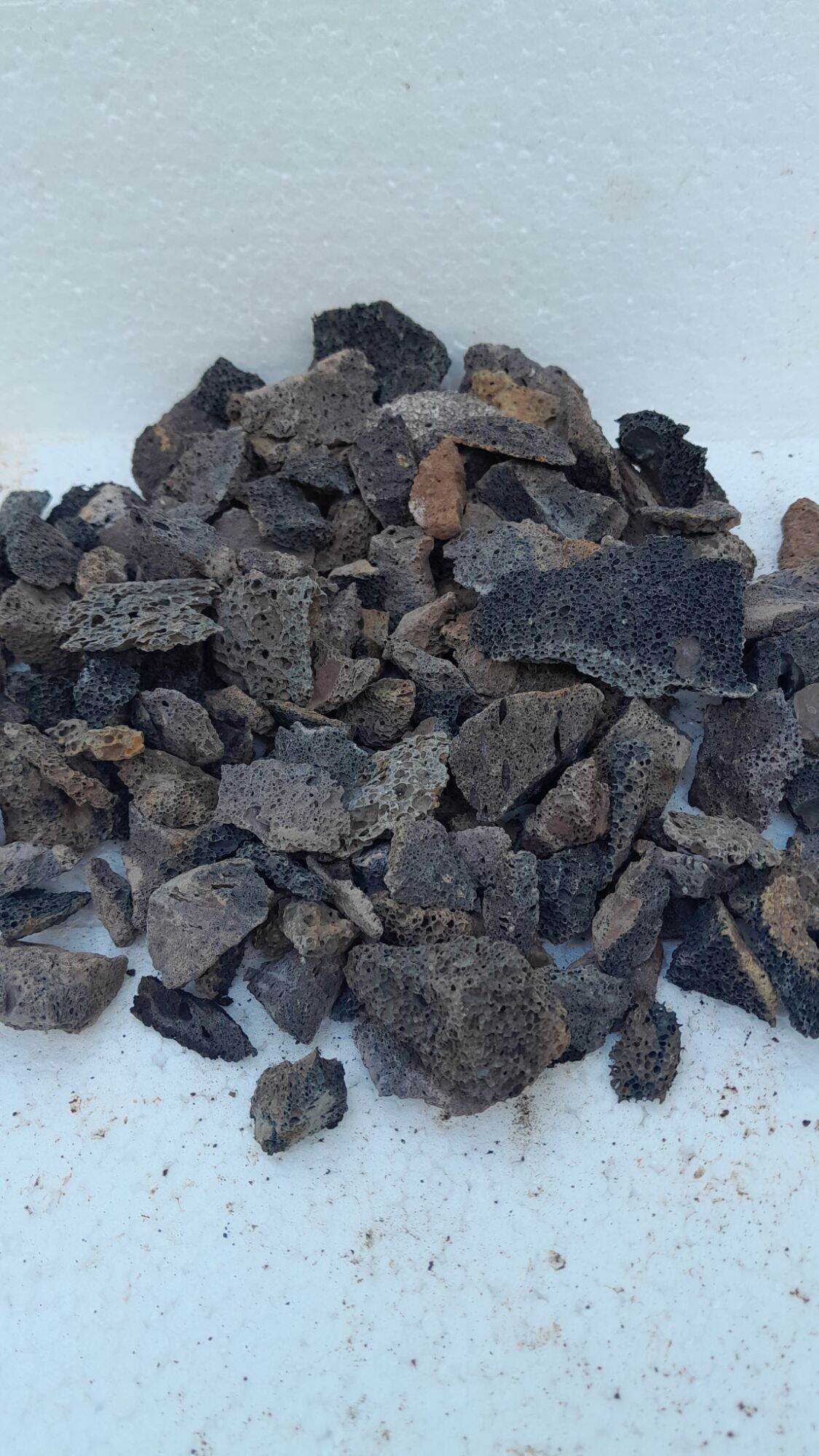 Đá Nham Thạch Rải Nền Bể Cá(500g), Rải Chậu Cây Cảnh