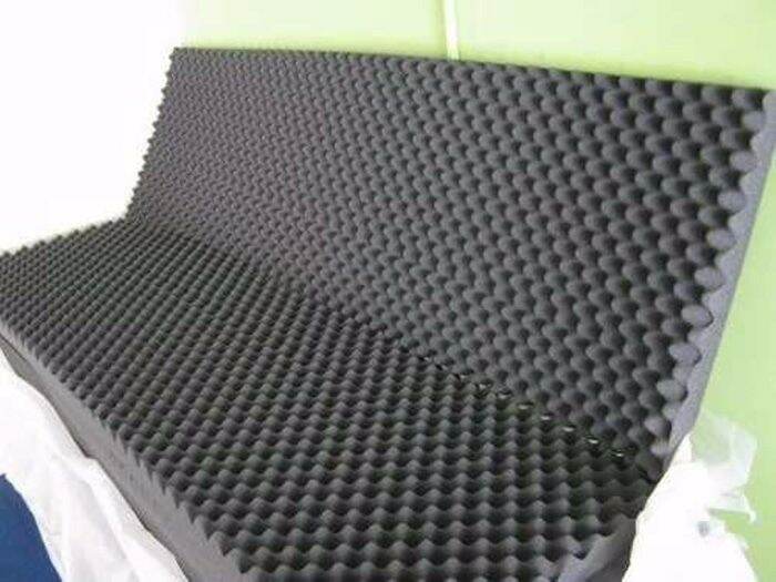 TẤM MÚT XỐP TIÊU ÂM,CÁCH ÂM HÌNH TRỨNG KÍCH THƯỚC TẤM 1m60 *  2M.Dày 3cm